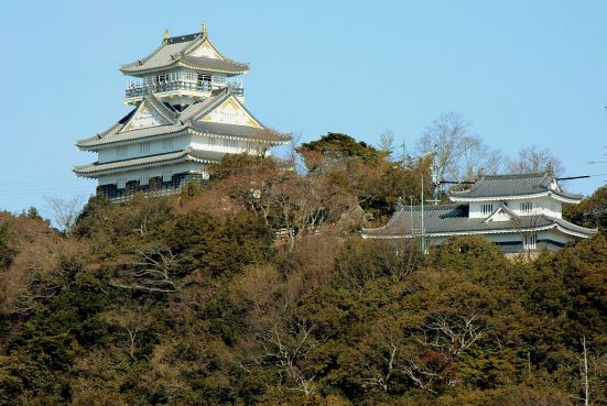 1280px-Gifu_Castle